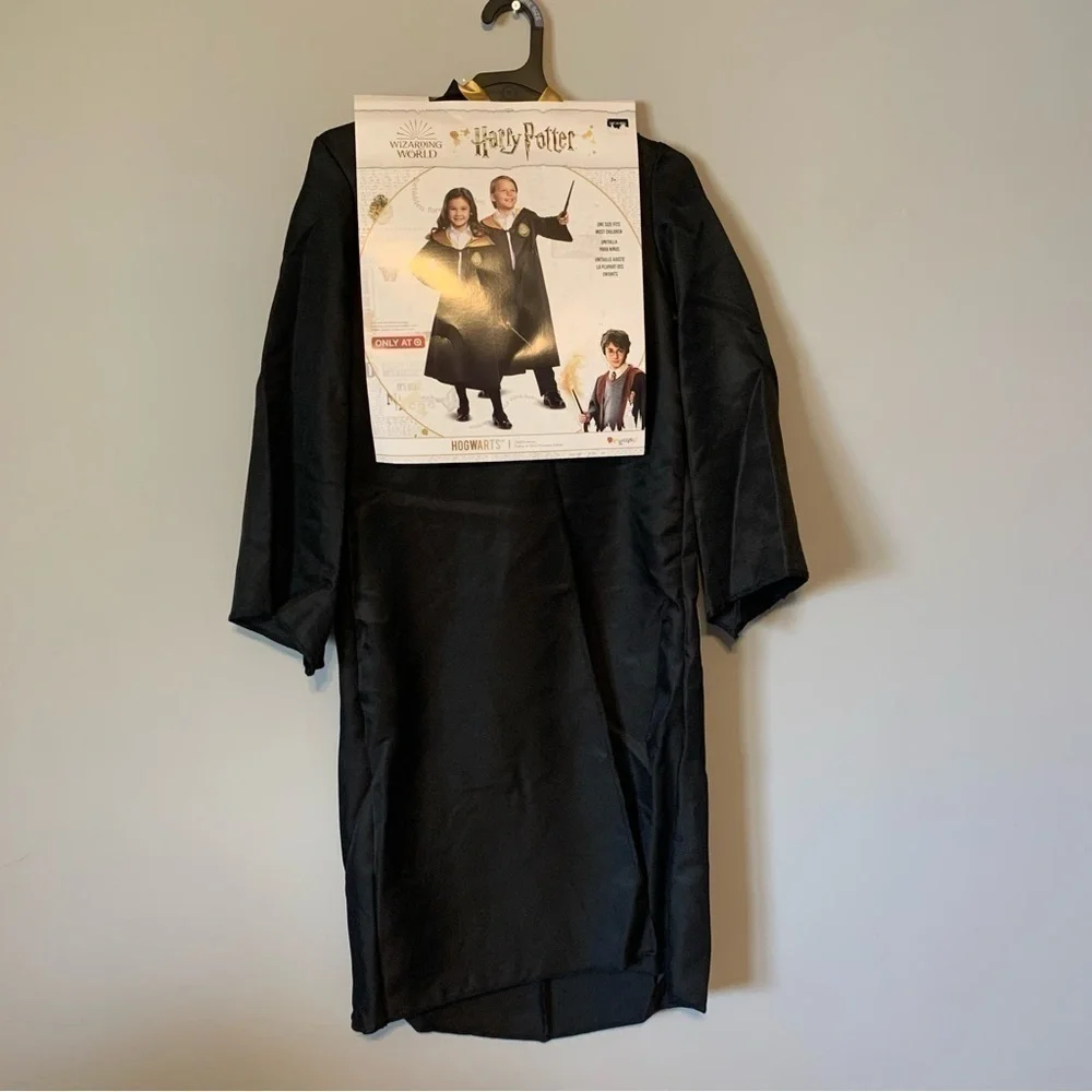 NWT. WB Harry Potter Hogwarts Child Costume